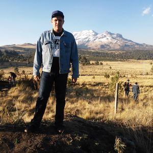 Meet your Posher, Andres